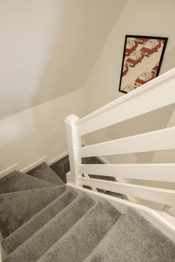 Central One-Bedroom, 99 Steps To The Sea Hove Esterno foto