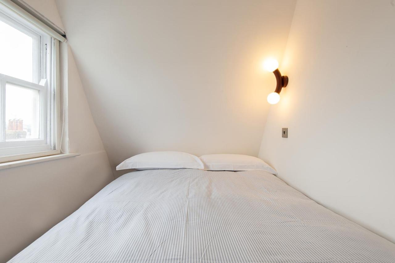 Central One-Bedroom, 99 Steps To The Sea Hove Esterno foto
