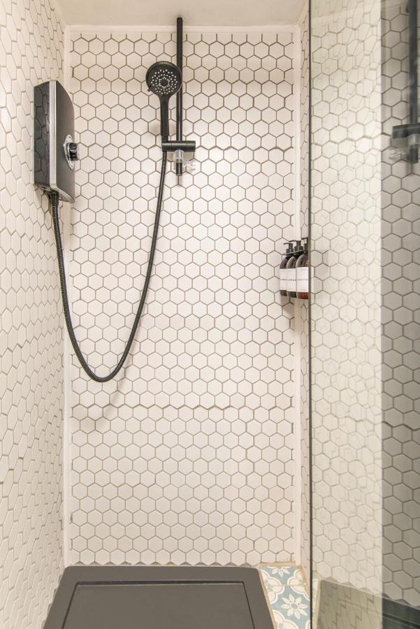 Central One-Bedroom, 99 Steps To The Sea Hove Esterno foto